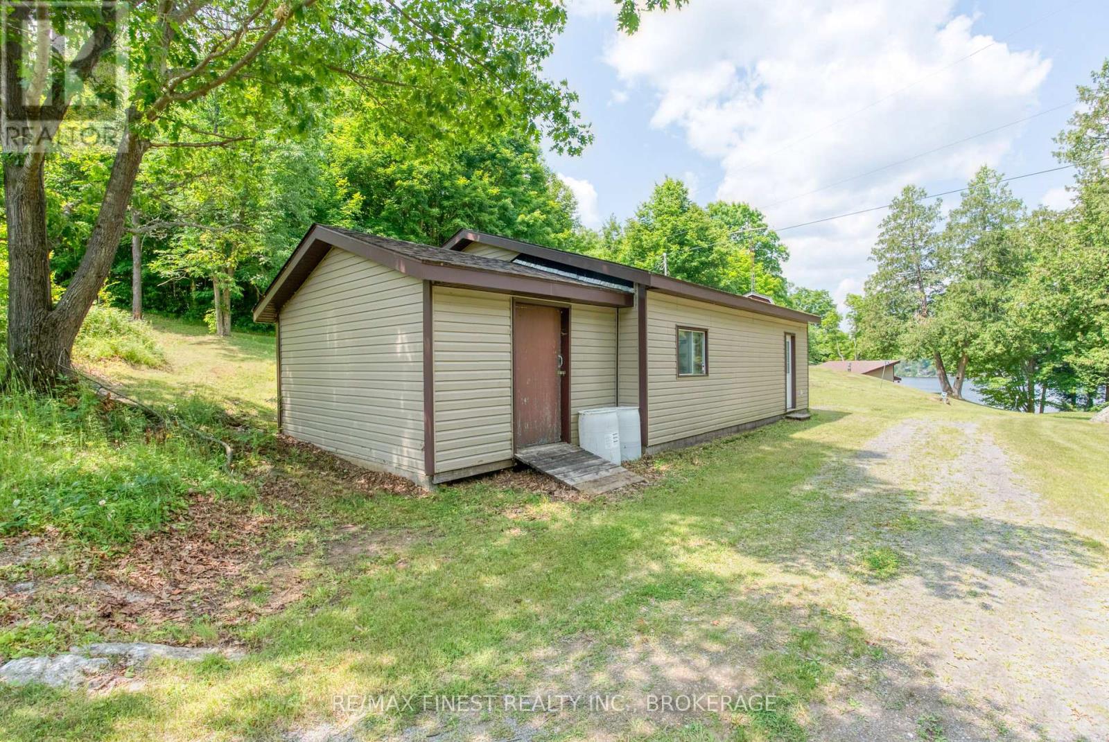 1182b Johnston Lane, Frontenac, Ontario  K0H 1B0 - Photo 15 - X12892418