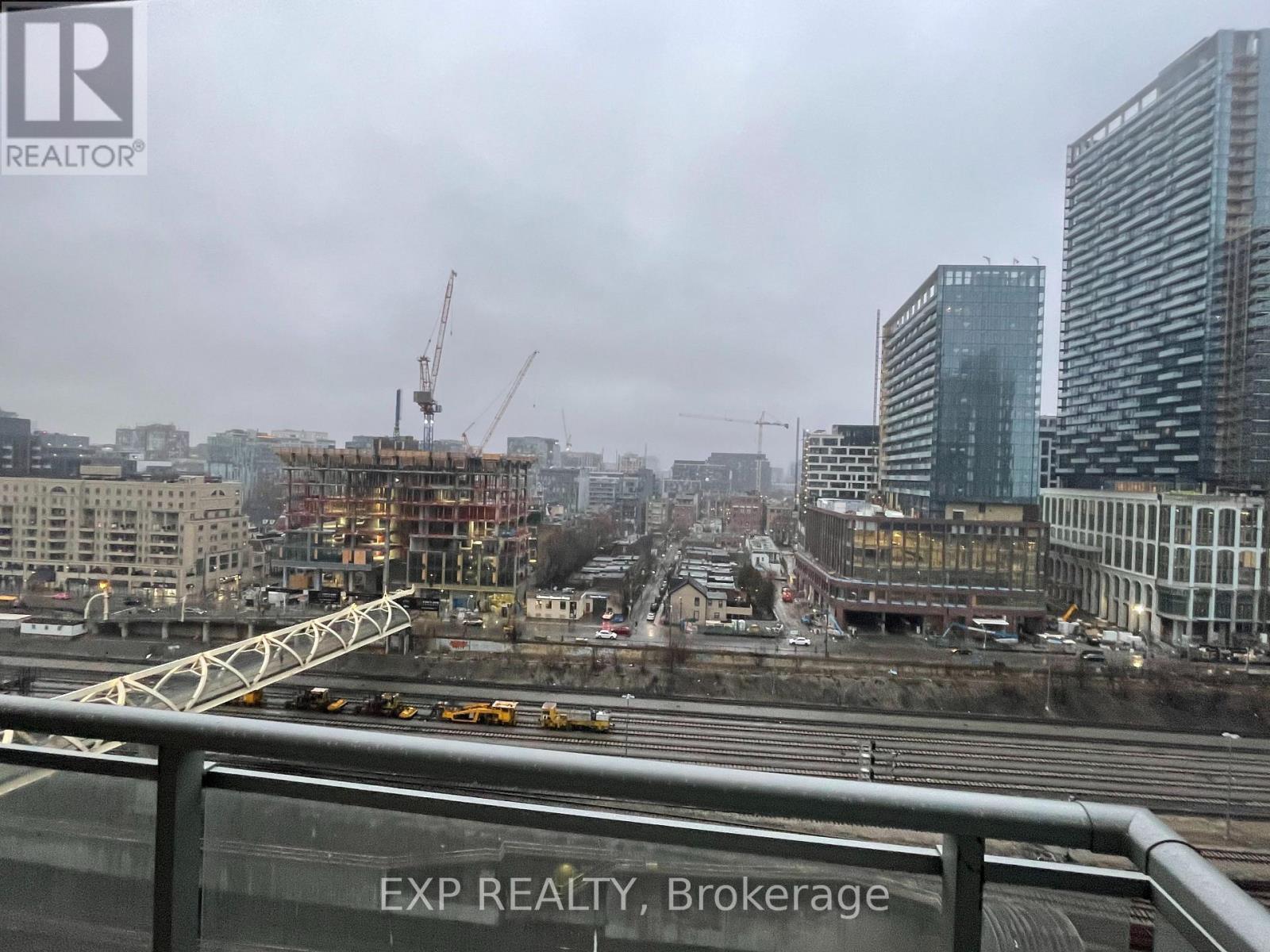 1516 - 15 Iceboat Terrace, Toronto, Ontario  M5V 4A5 - Photo 13 - C12945330