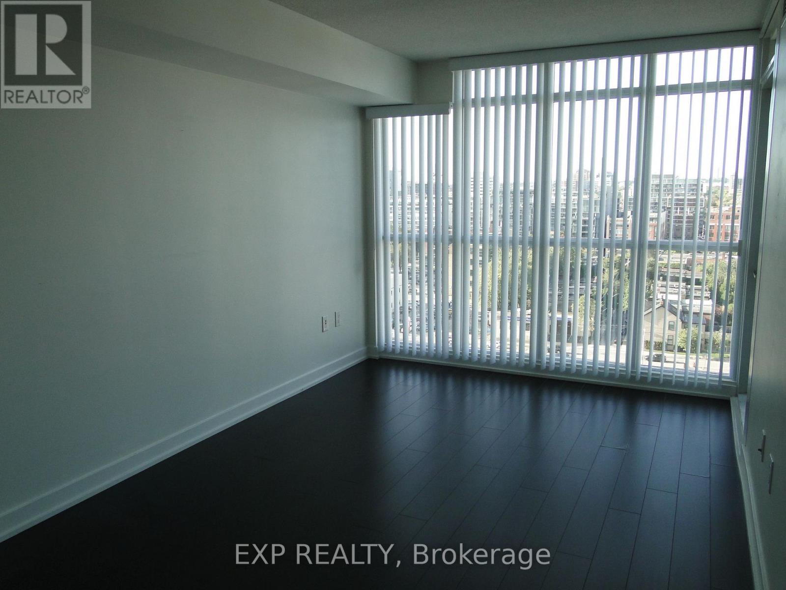 1516 - 15 Iceboat Terrace, Toronto, Ontario  M5V 4A5 - Photo 9 - C12945330