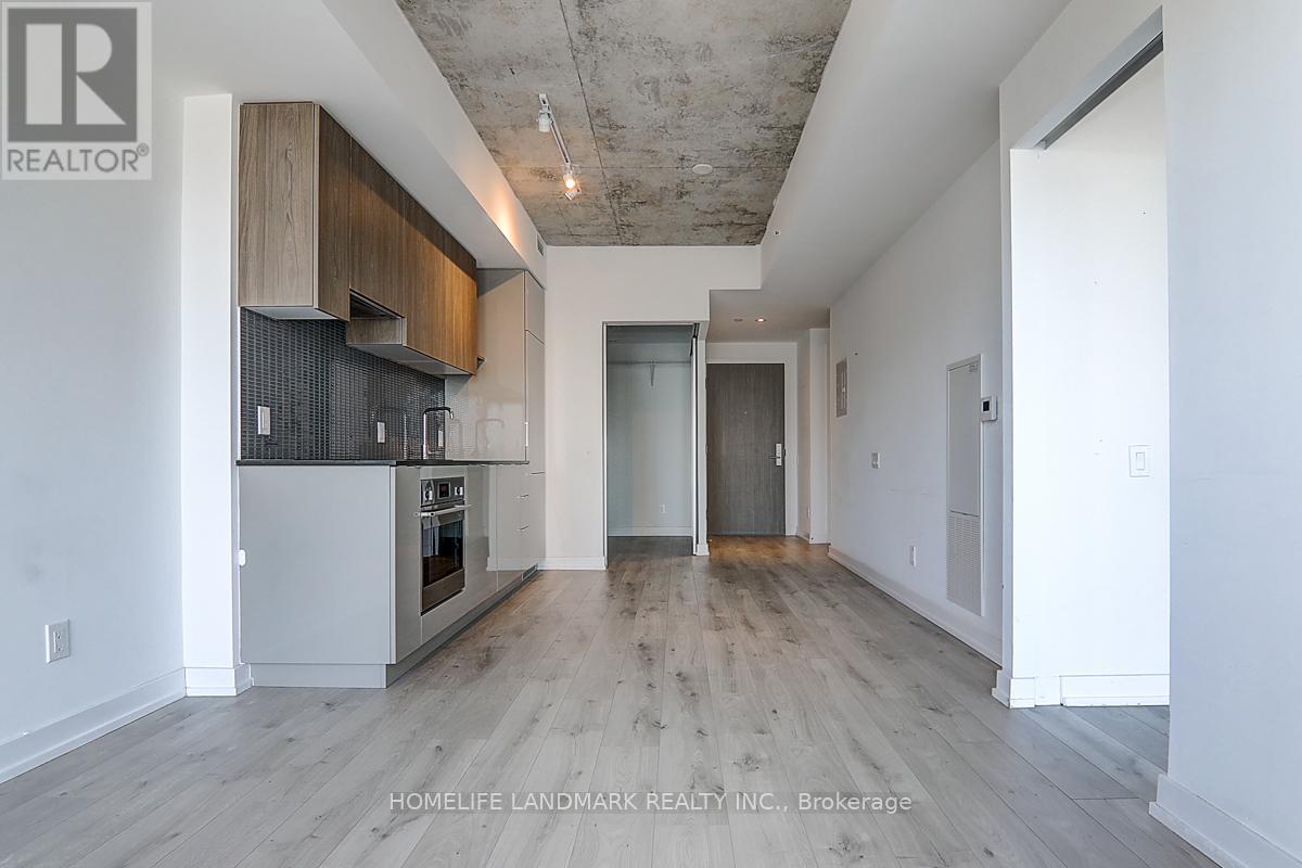 2811 - 161 Roehampton Avenue, Toronto, Ontario  M4P 1P9 - Photo 7 - C12945430