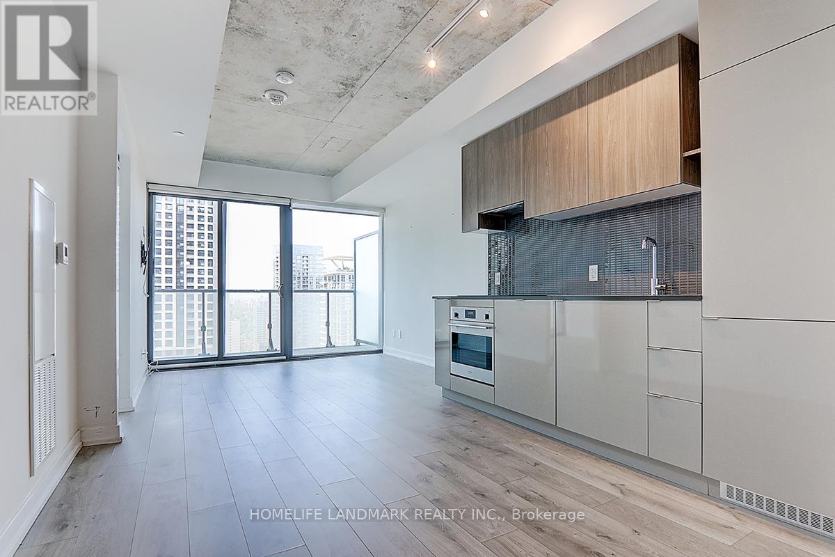 2811 - 161 Roehampton Avenue, Toronto, Ontario  M4P 1P9 - Photo 8 - C12945430