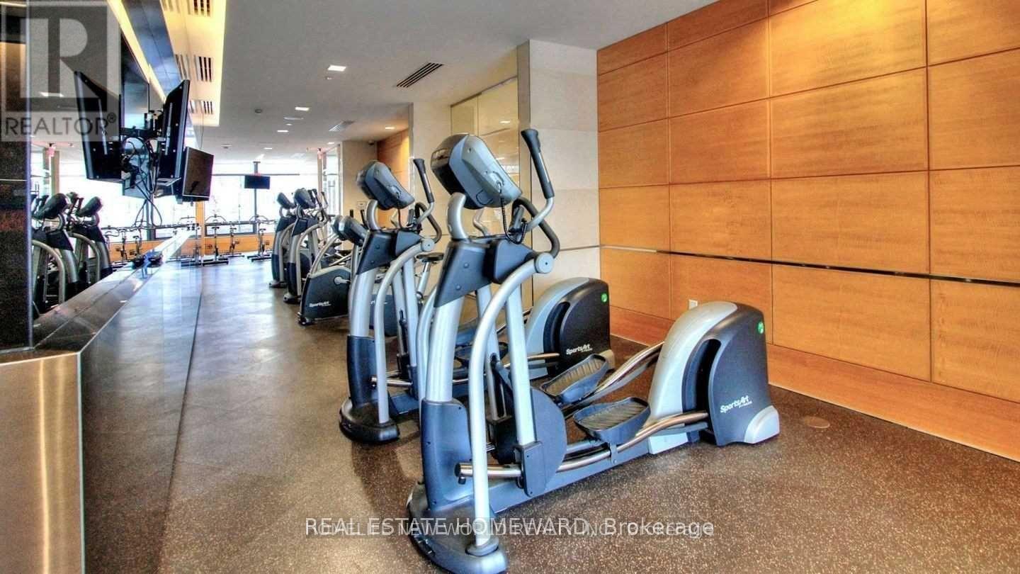 2002 - 2 Anndale Drive, Toronto, Ontario  M2N 0G5 - Photo 11 - C12945438