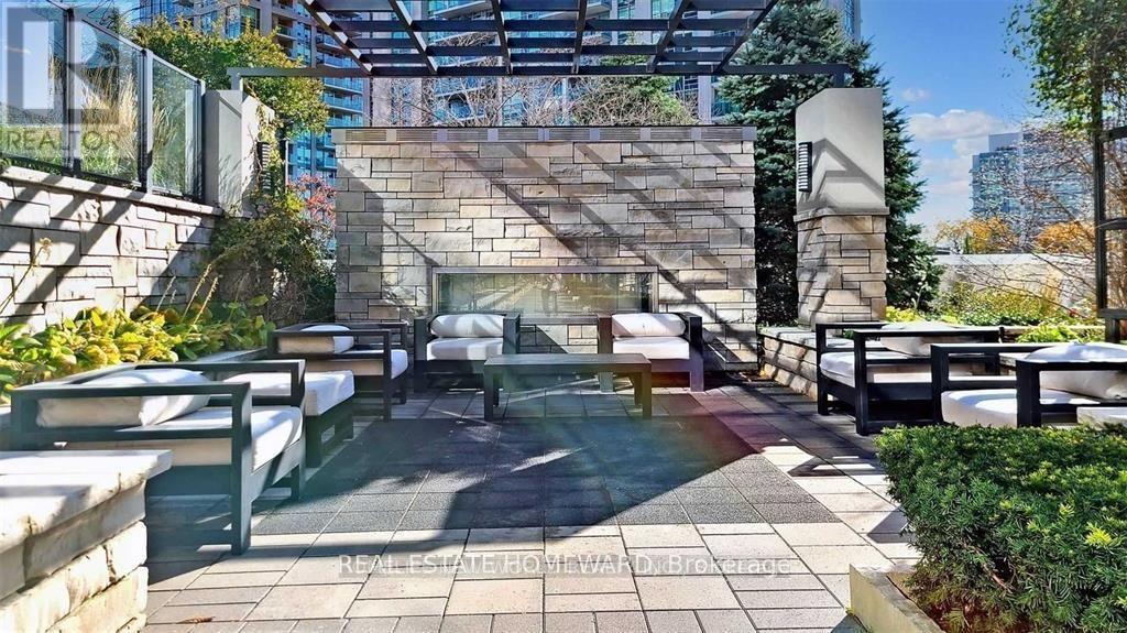 2002 - 2 Anndale Drive, Toronto, Ontario  M2N 0G5 - Photo 9 - C12945438