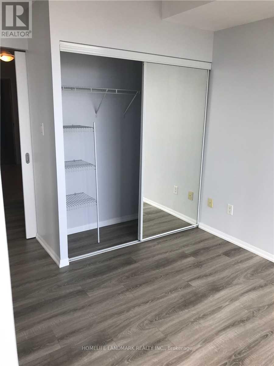 3706 - 38 Grenville Street, Toronto, Ontario  M4Y 1A9 - Photo 10 - C12945446