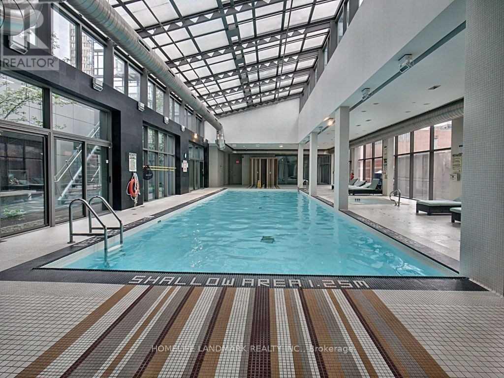 3706 - 38 Grenville Street, Toronto, Ontario  M4Y 1A9 - Photo 2 - C12945446