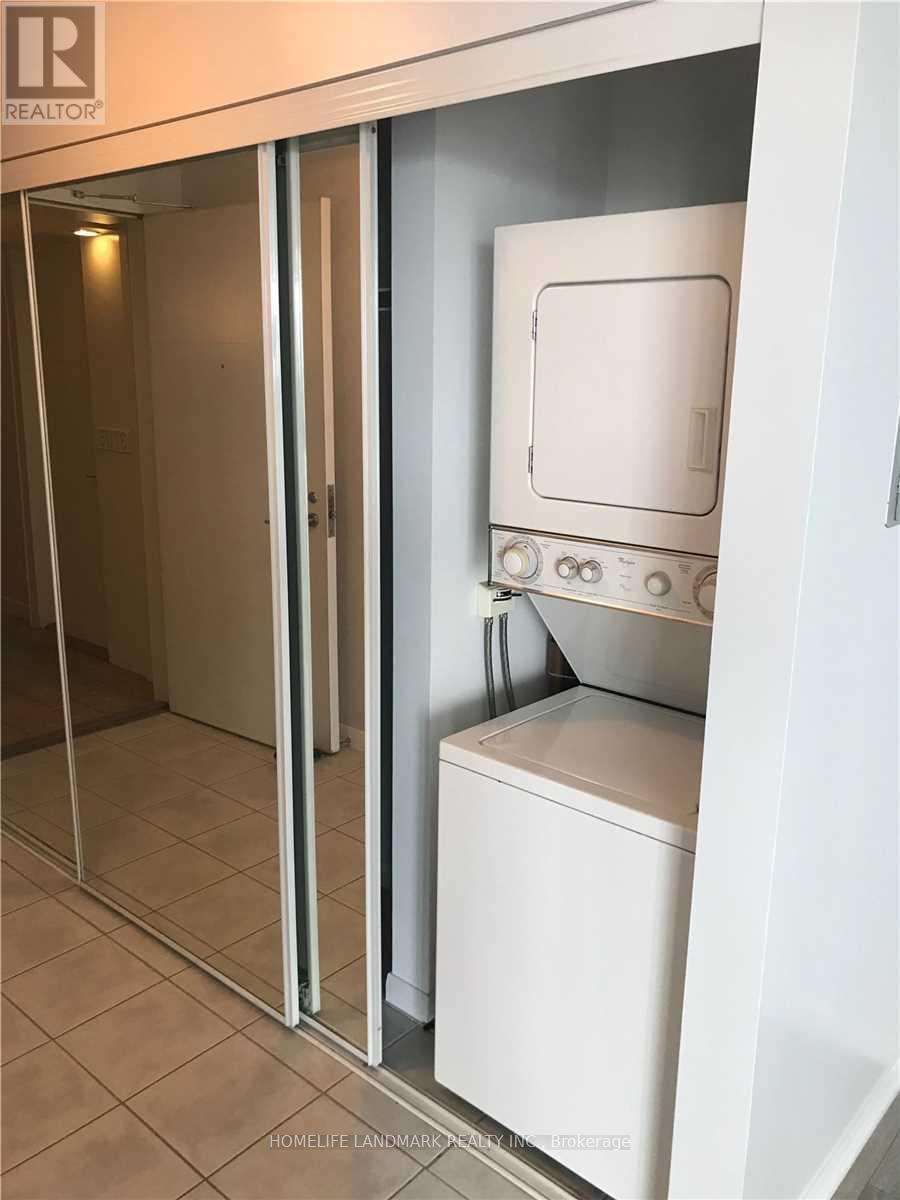 3706 - 38 Grenville Street, Toronto, Ontario  M4Y 1A9 - Photo 8 - C12945446