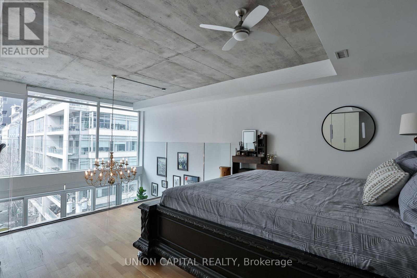 504 - 75 Portland Street, Toronto, Ontario  M5V 2M9 - Photo 29 - C12945490