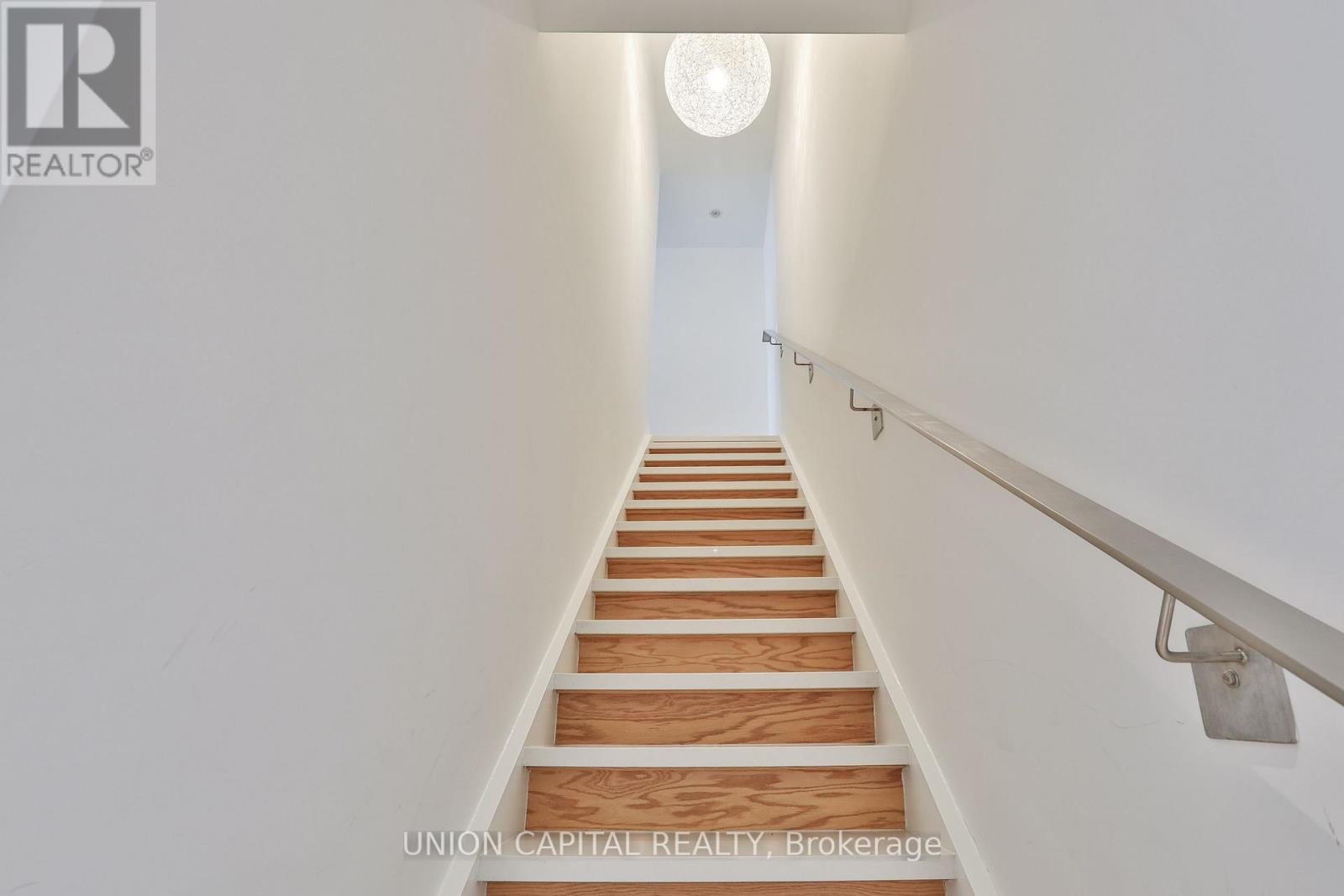 504 - 75 Portland Street, Toronto, Ontario  M5V 2M9 - Photo 34 - C12945490