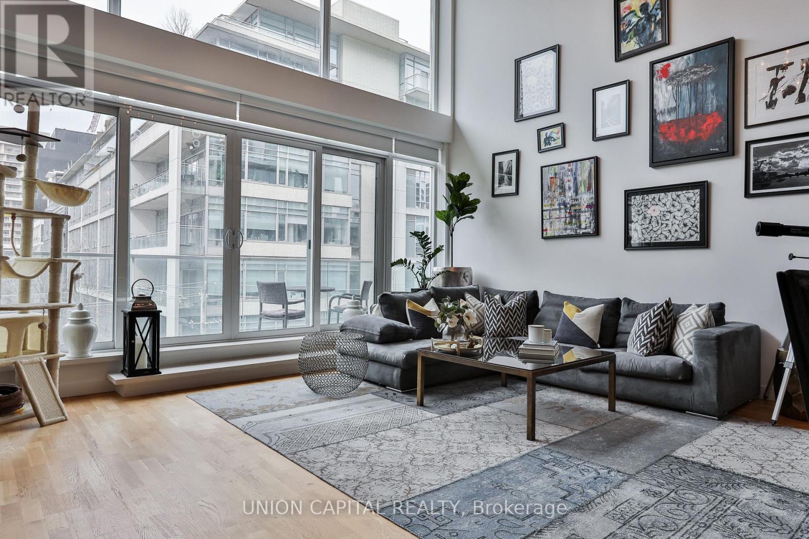 504 - 75 Portland Street, Toronto, Ontario  M5V 2M9 - Photo 6 - C12945490