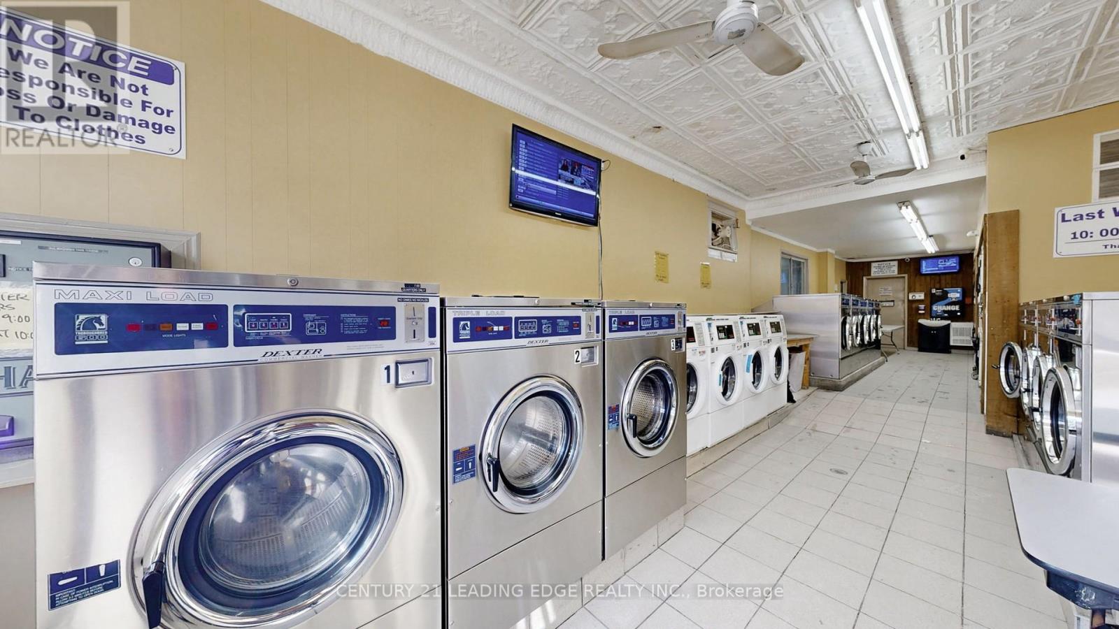 1048 Gerrard Street E, Toronto, Ontario  M4M 1Z8 - Photo 13 - E12945340