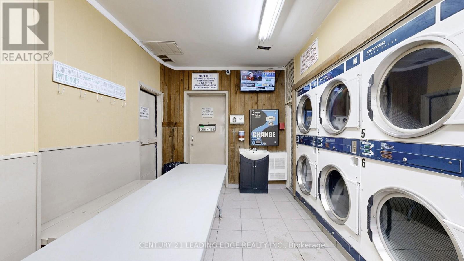 1048 Gerrard Street E, Toronto, Ontario  M4M 1Z8 - Photo 15 - E12945340