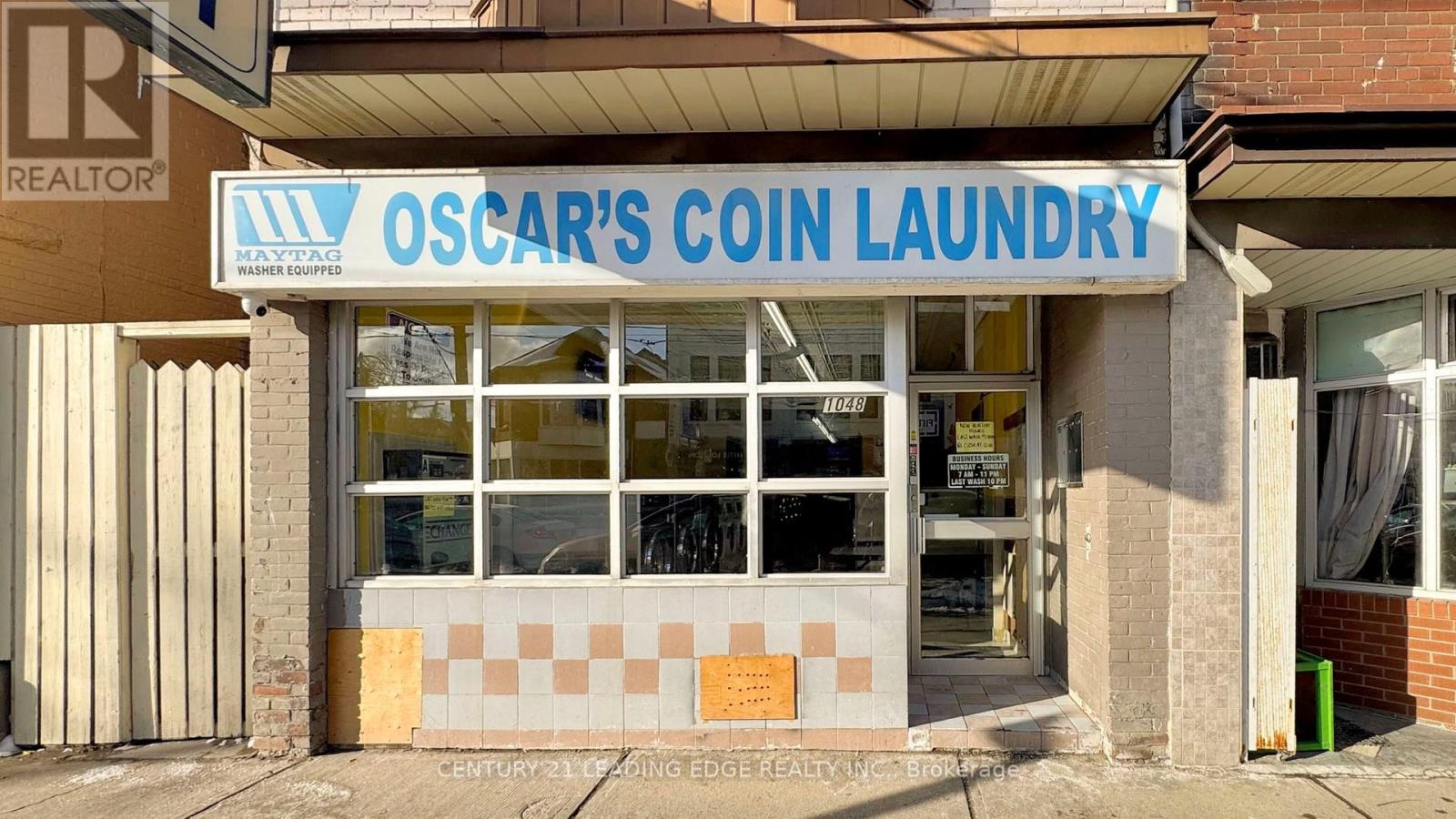 1048 Gerrard Street E, Toronto, Ontario  M4M 1Z8 - Photo 4 - E12945340