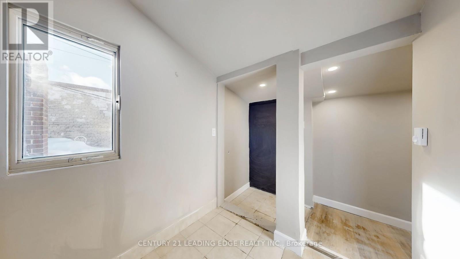 1048 Gerrard Street E, Toronto, Ontario  M4M 1Z8 - Photo 41 - E12945340