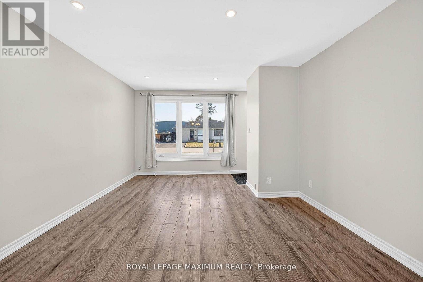 Upper - 362 Rosedale Drive, Whitby, Ontario  L1N 1Z4 - Photo 13 - E12945354