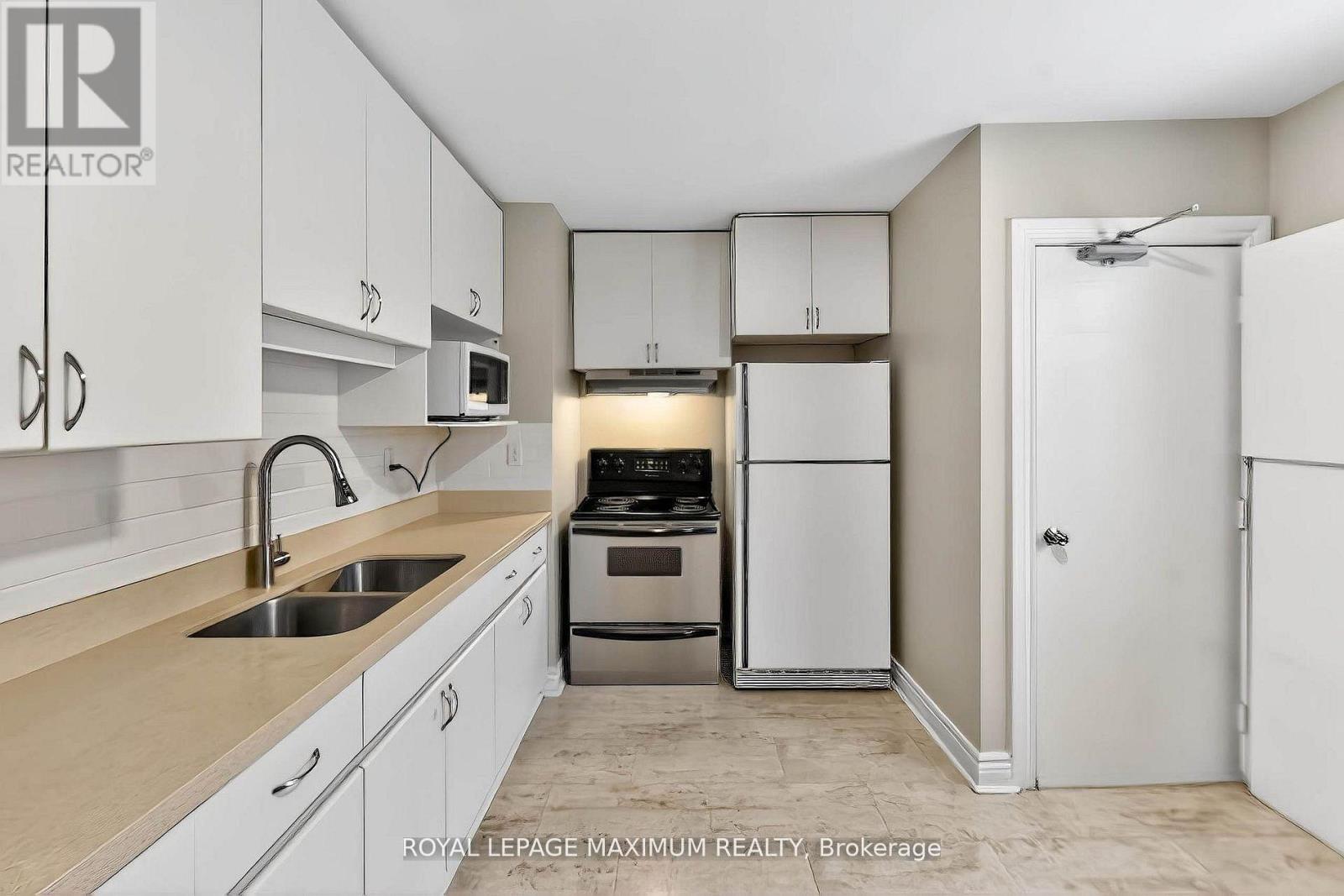 Upper - 362 Rosedale Drive, Whitby, Ontario  L1N 1Z4 - Photo 15 - E12945354