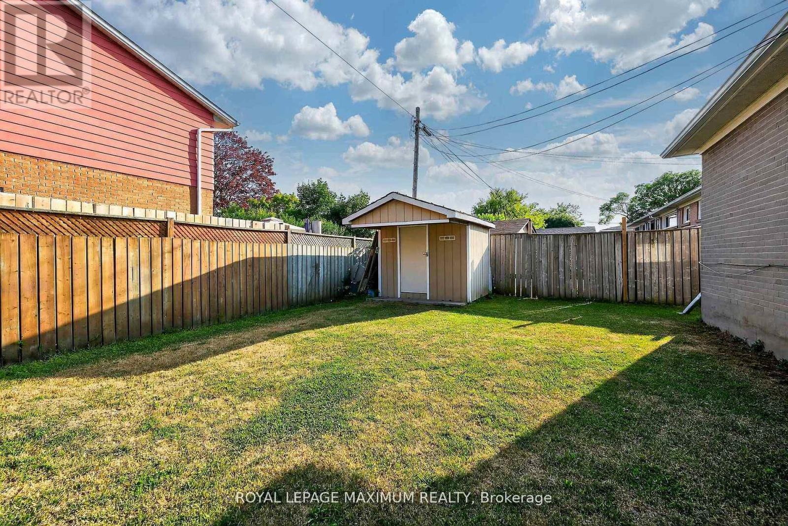 Upper - 362 Rosedale Drive, Whitby, Ontario  L1N 1Z4 - Photo 31 - E12945354