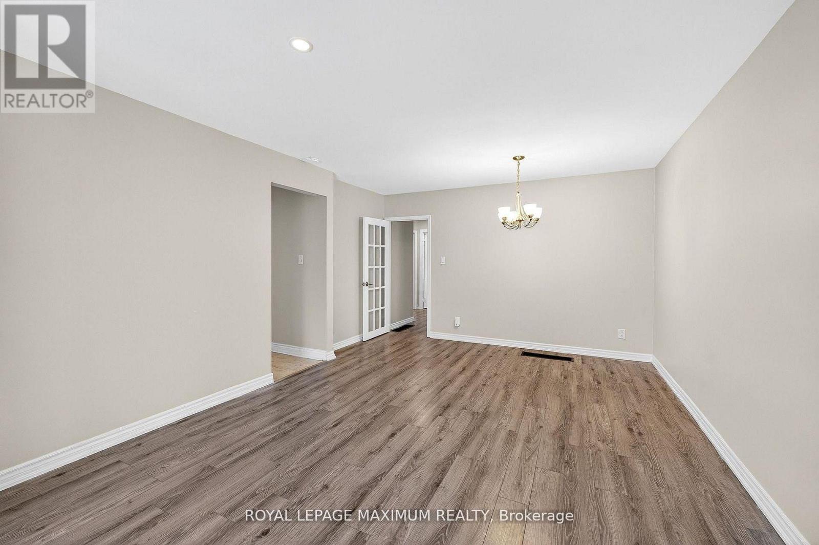 Upper - 362 Rosedale Drive, Whitby, Ontario  L1N 1Z4 - Photo 6 - E12945354