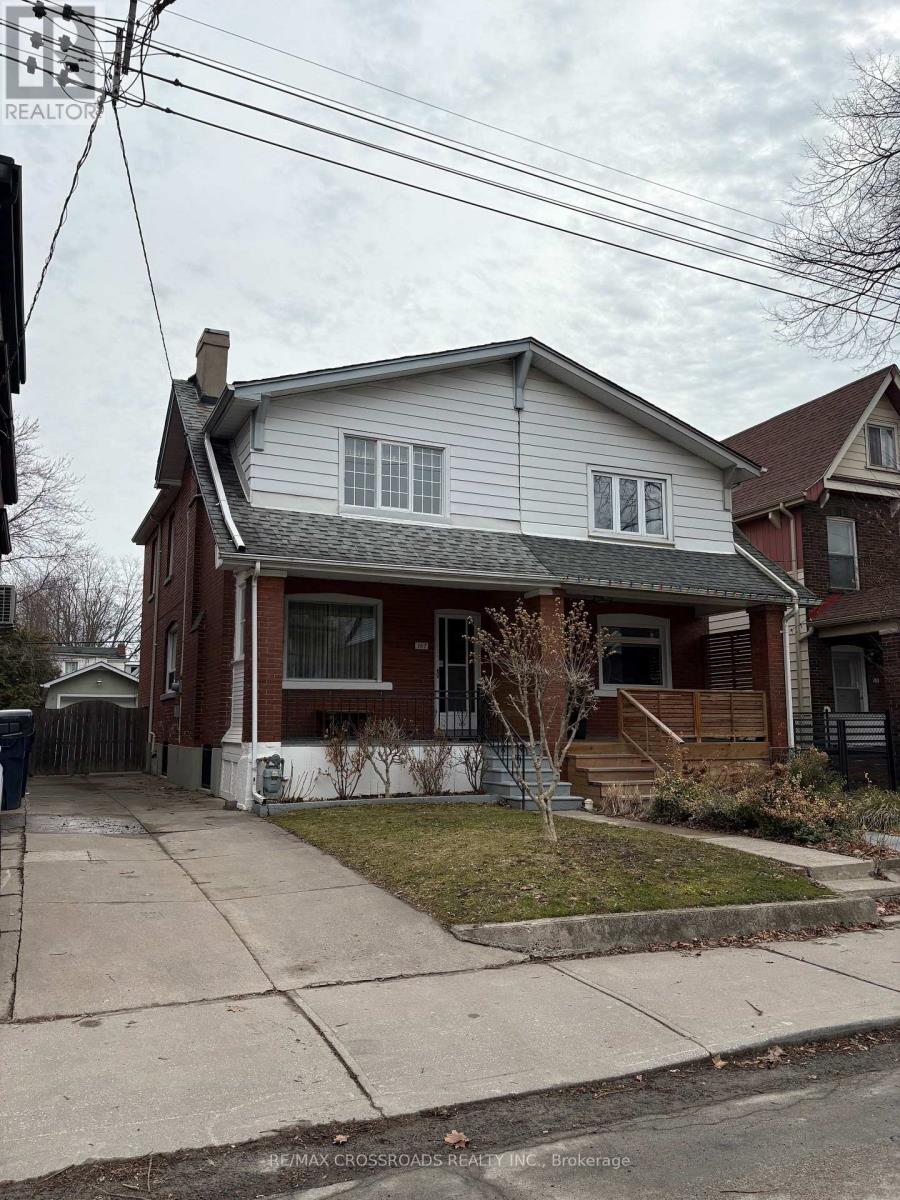 167 WOODFIELD ROAD, Toronto, Ontario
