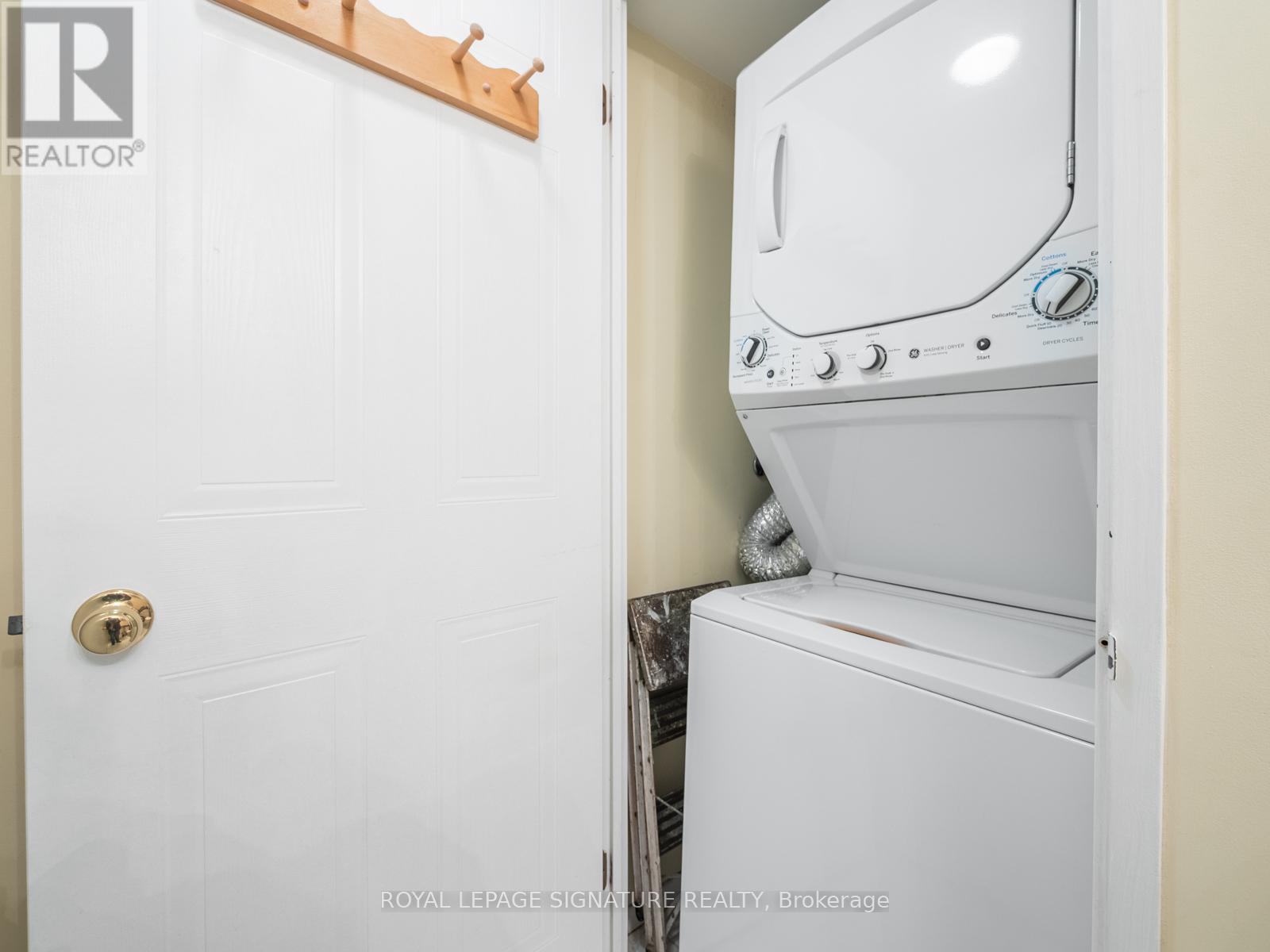 1404 - 2550 Lawrence Avenue E, Toronto, Ontario  M1P 4Z3 - Photo 21 - E12945432