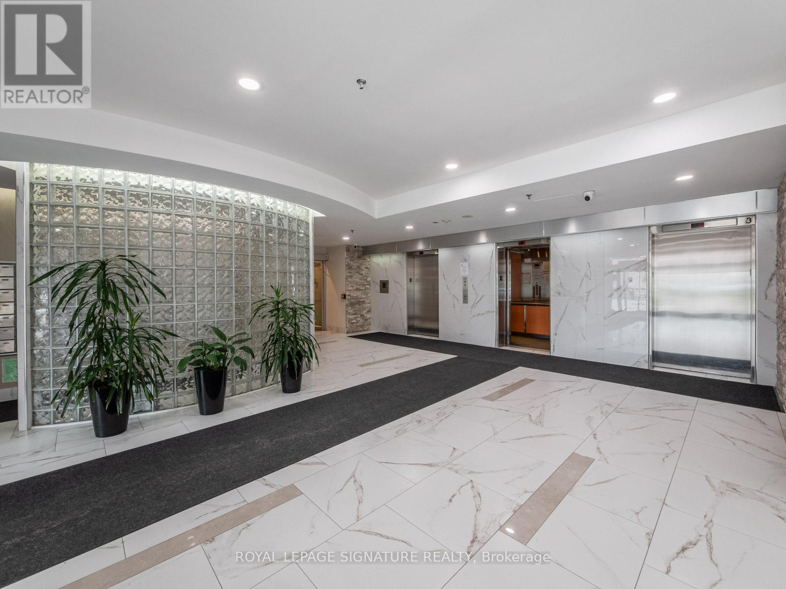 1404 - 2550 Lawrence Avenue E, Toronto, Ontario  M1P 4Z3 - Photo 38 - E12945432