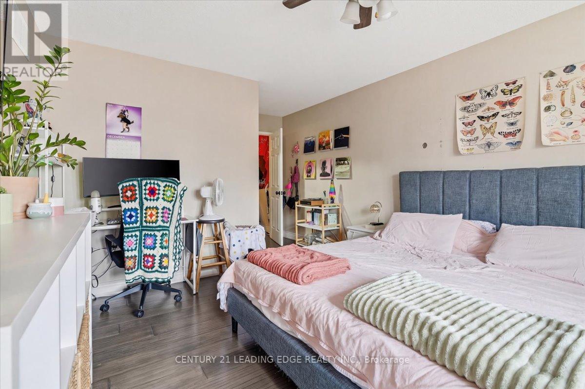 10 Crough Street, Clarington, Ontario  L1C 5M5 - Photo 10 - E12945436