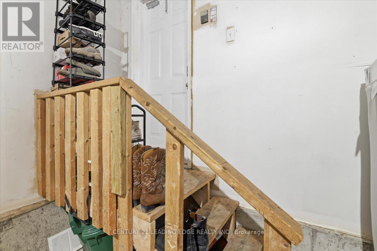 10 Crough Street, Clarington, Ontario  L1C 5M5 - Photo 17 - E12945436