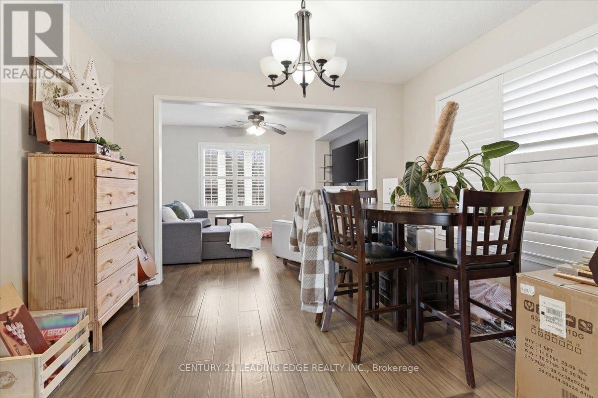 10 Crough Street, Clarington, Ontario  L1C 5M5 - Photo 4 - E12945436