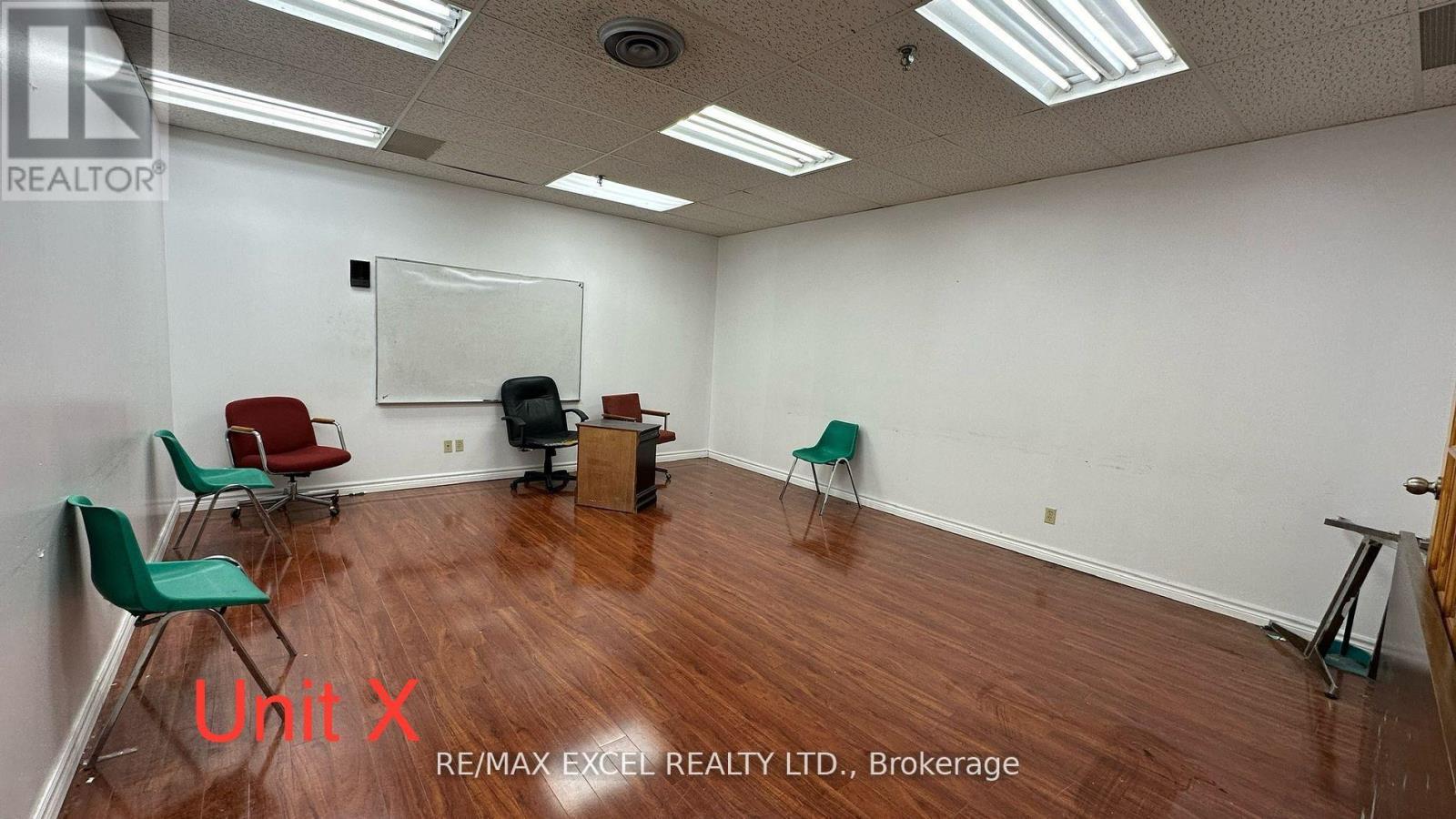 230x - 55 Nugget Avenue, Toronto, Ontario  M1S 3L1 - Photo 2 - E12945456