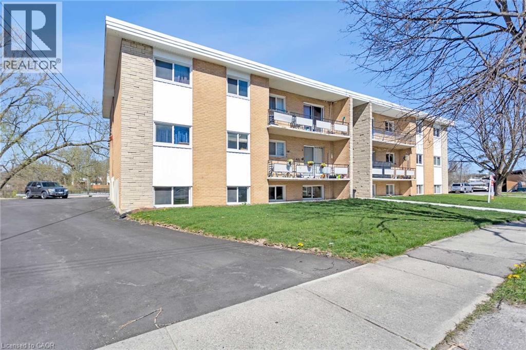 11 Olympic Drive Unit# 10, Kitchener, Ontario  N2M 3S7 - Photo 15 - 40816947