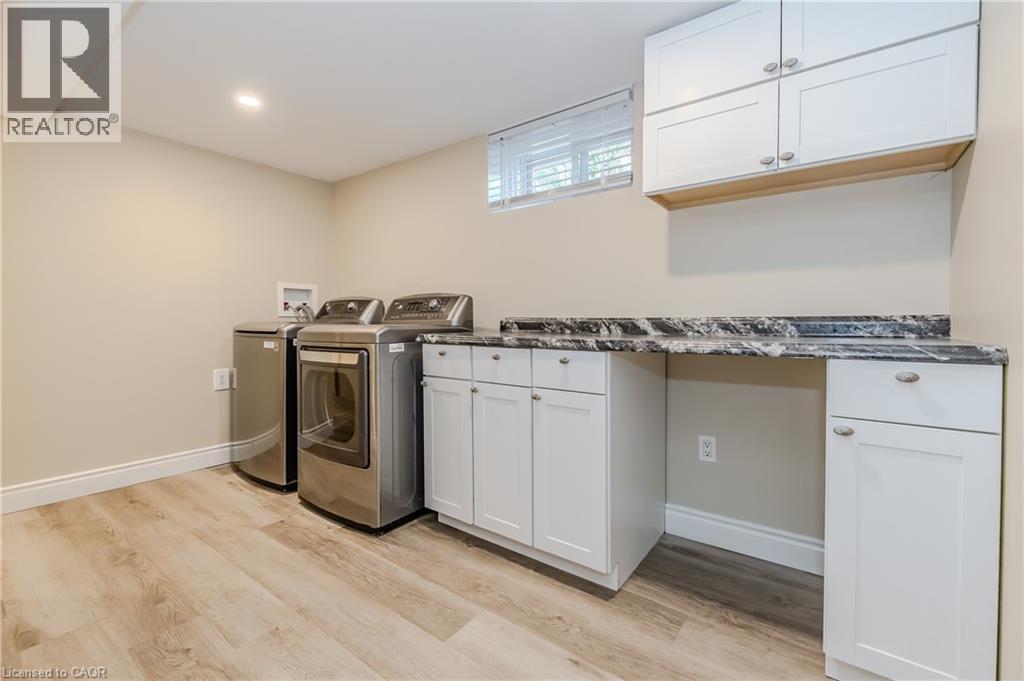 15 Edinburgh Road Unit# Lower, Kitchener, Ontario  N2B 1M4 - Photo 9 - 40816931