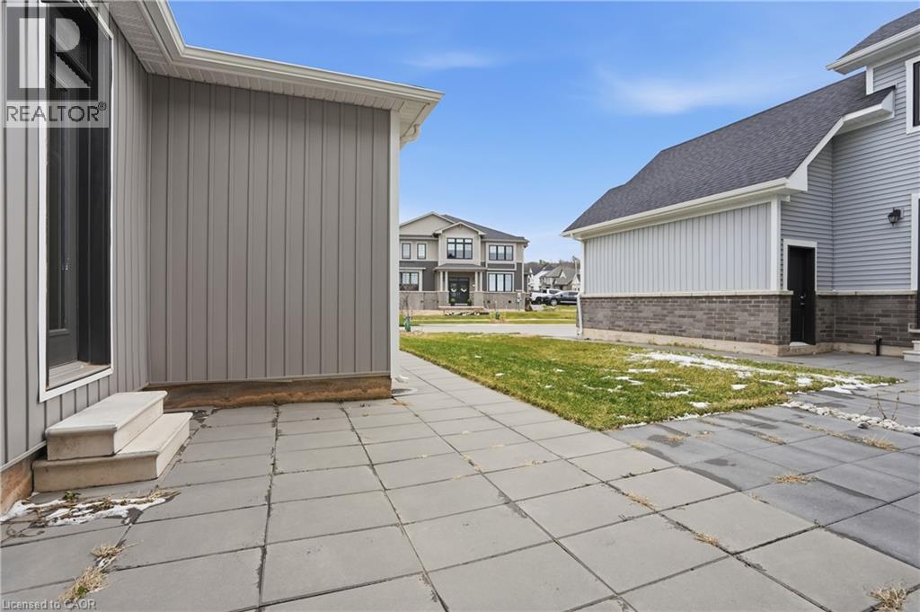 310 Main Street E, Grimsby, Ontario  L3M 1S6 - Photo 33 - 40816756