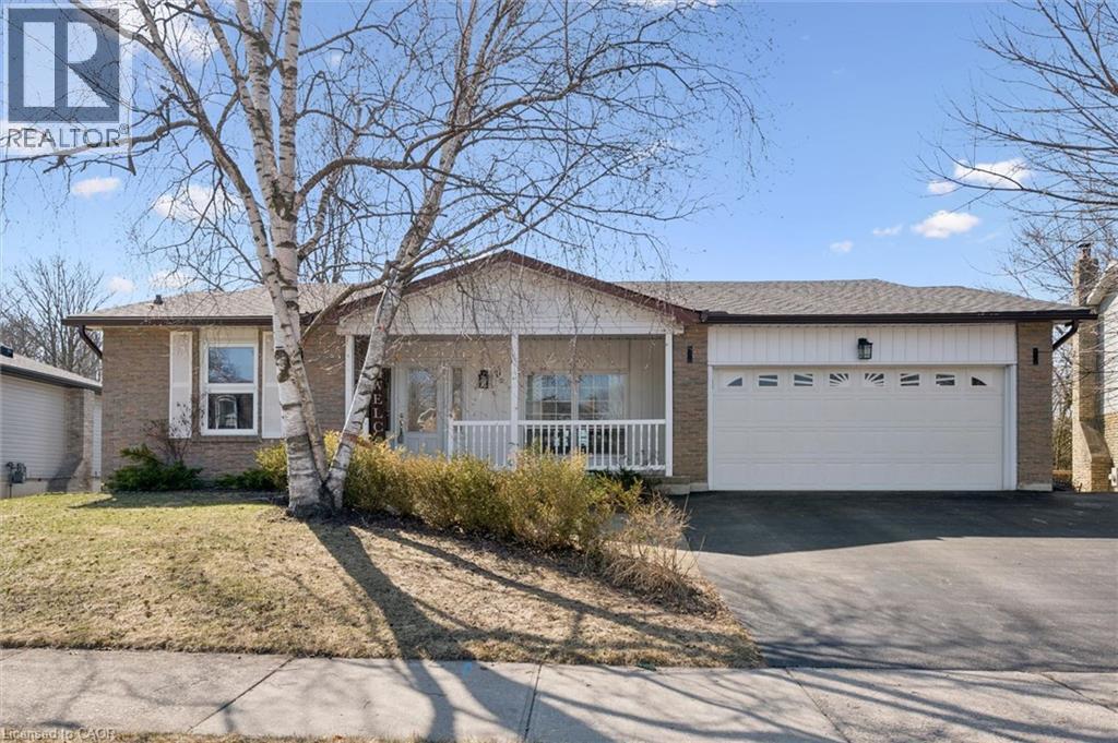 11 BLUE SPRUCE Crescent, Kitchener, Ontario