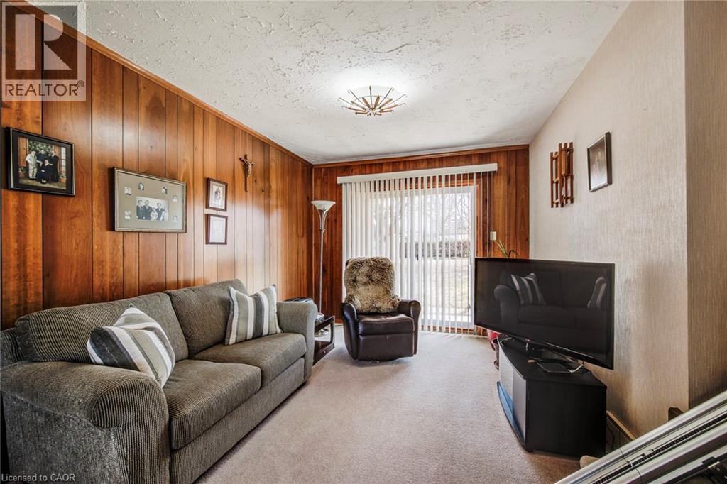 18 Champlain Crescent, Kitchener, Ontario  N2B 2Y6 - Photo 12 - 40816631