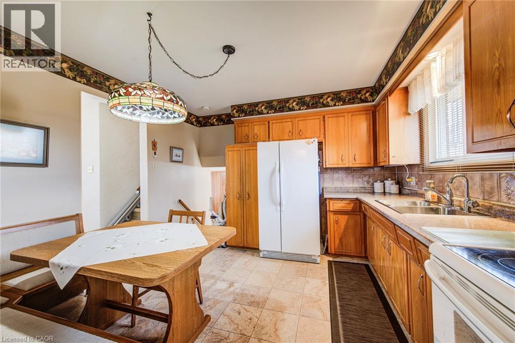 18 Champlain Crescent, Kitchener, Ontario  N2B 2Y6 - Photo 20 - 40816631