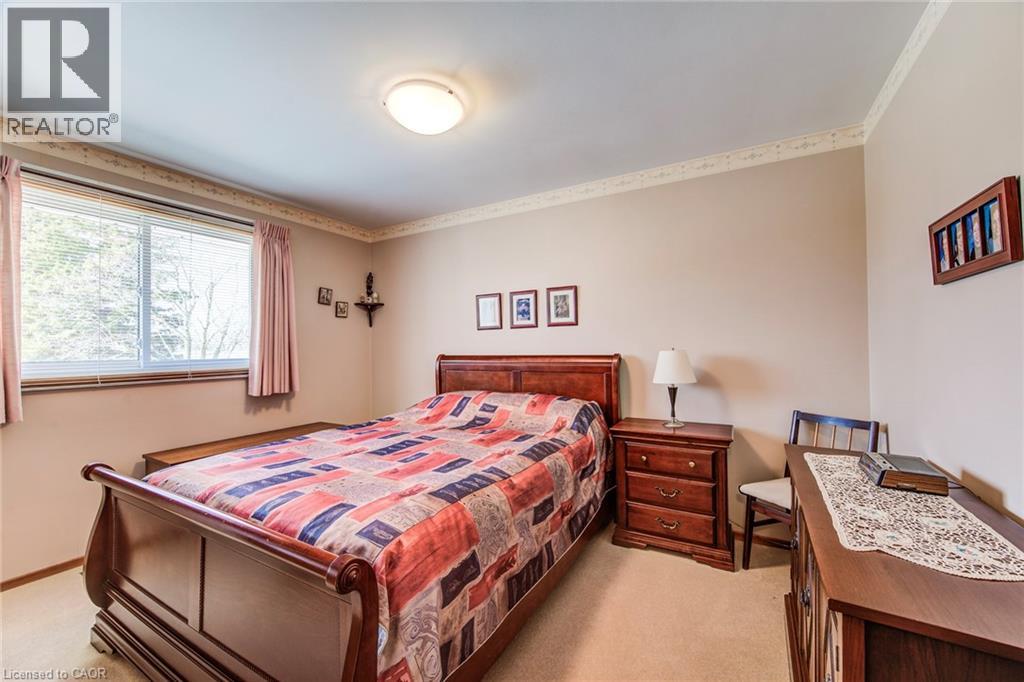 18 Champlain Crescent, Kitchener, Ontario  N2B 2Y6 - Photo 29 - 40816631