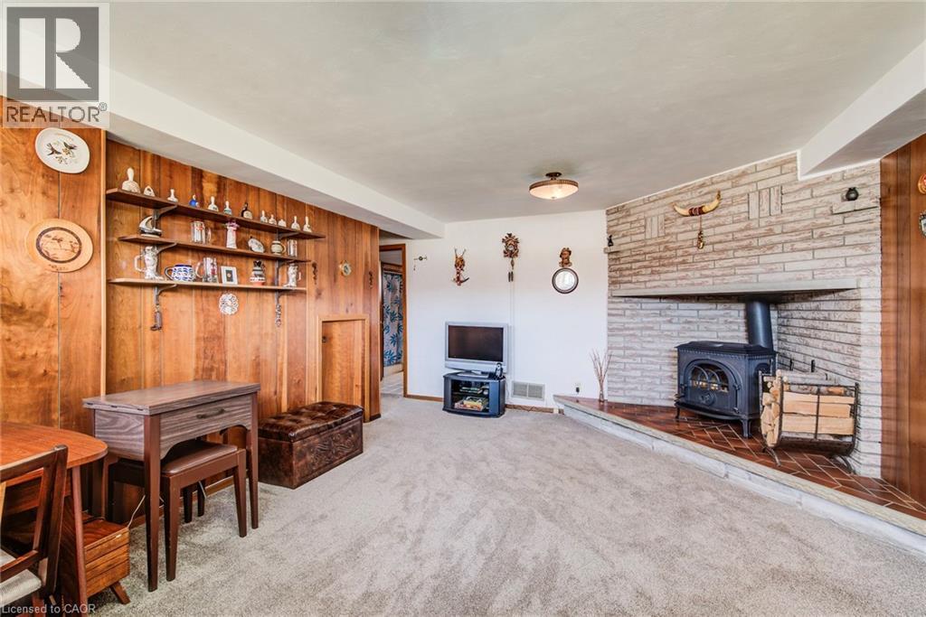 18 Champlain Crescent, Kitchener, Ontario  N2B 2Y6 - Photo 33 - 40816631