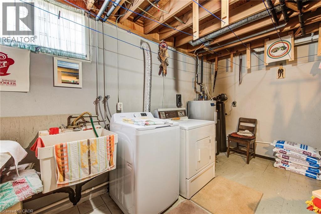 18 Champlain Crescent, Kitchener, Ontario  N2B 2Y6 - Photo 36 - 40816631