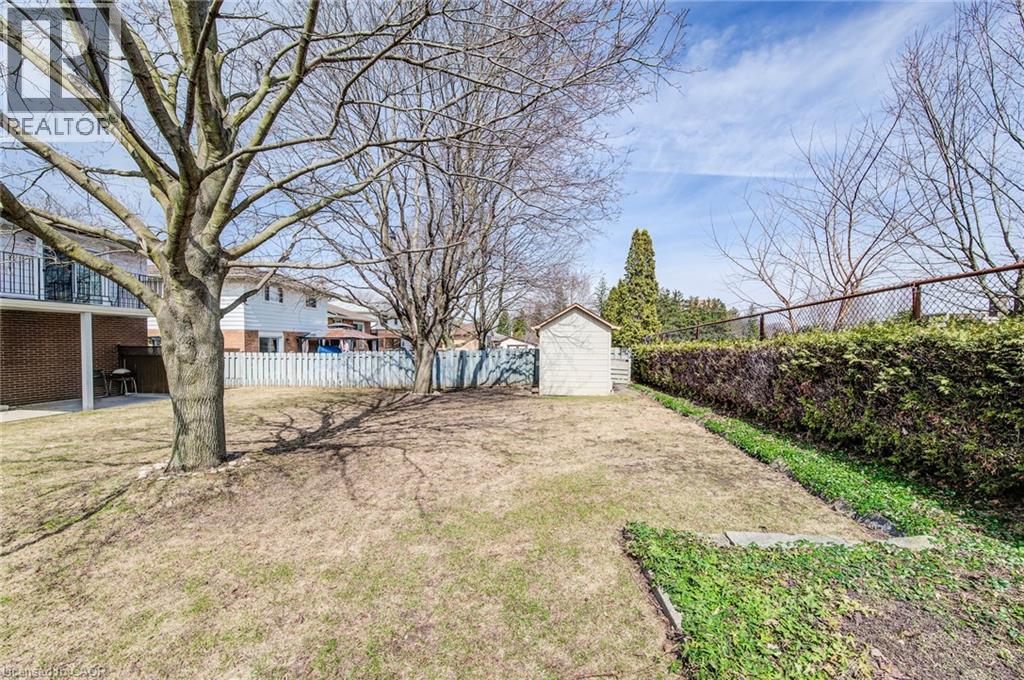 18 Champlain Crescent, Kitchener, Ontario  N2B 2Y6 - Photo 45 - 40816631