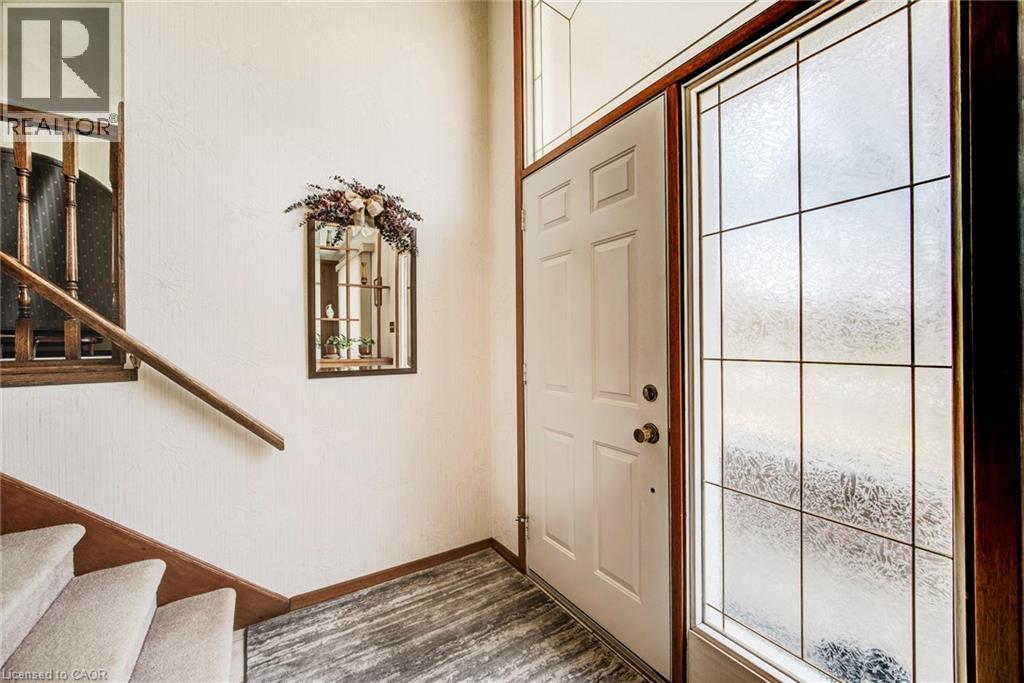 18 Champlain Crescent, Kitchener, Ontario  N2B 2Y6 - Photo 6 - 40816631