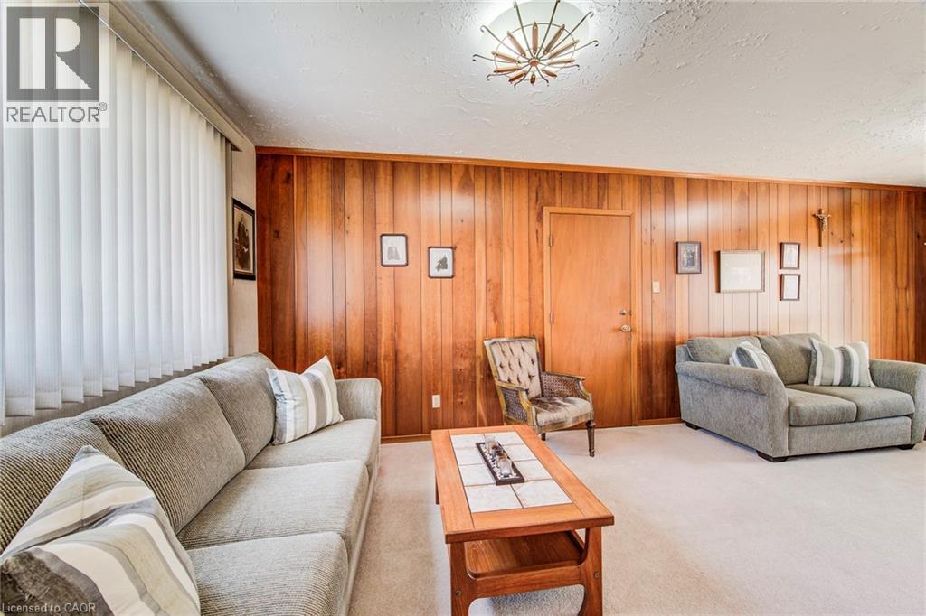 18 Champlain Crescent, Kitchener, Ontario  N2B 2Y6 - Photo 9 - 40816631