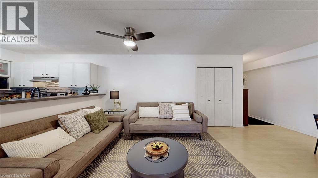 4003 Kilmer Drive Unit# 111, Burlington, Ontario  L7M 4M1 - Photo 3 - 40816574