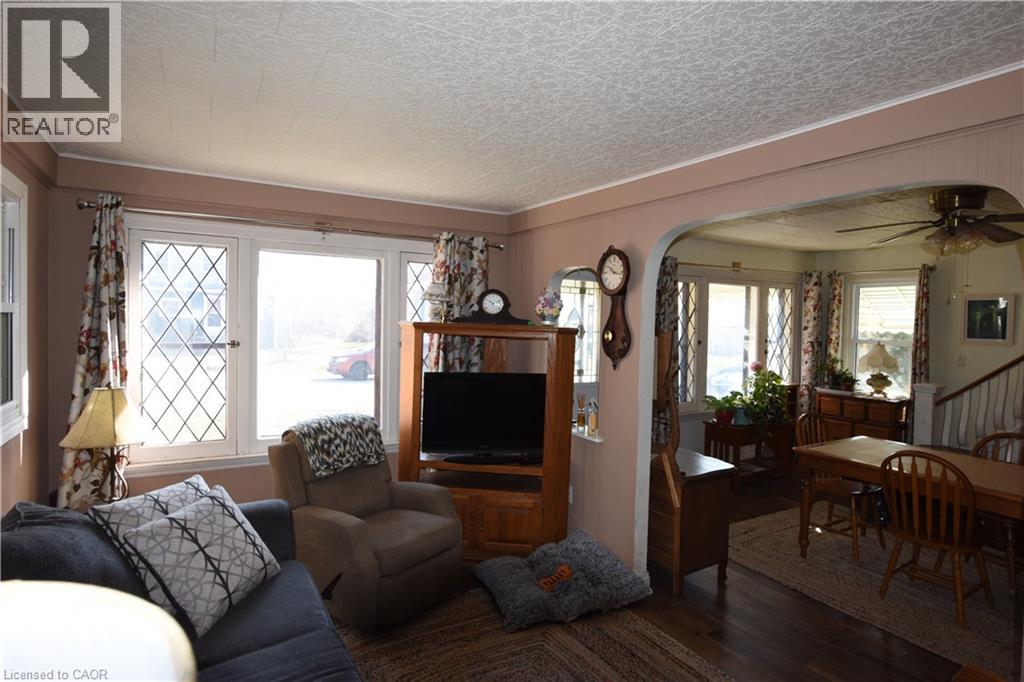 122 Bruce Street, Waterford, Ontario  N0E 1Y0 - Photo 3 - 40816455