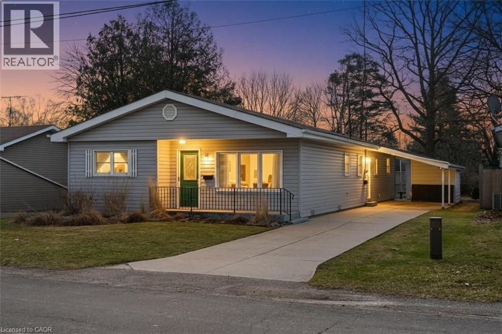 1 Clifford Street, Port Dover, Ontario  N0A 1N0 - Photo 2 - 40815742