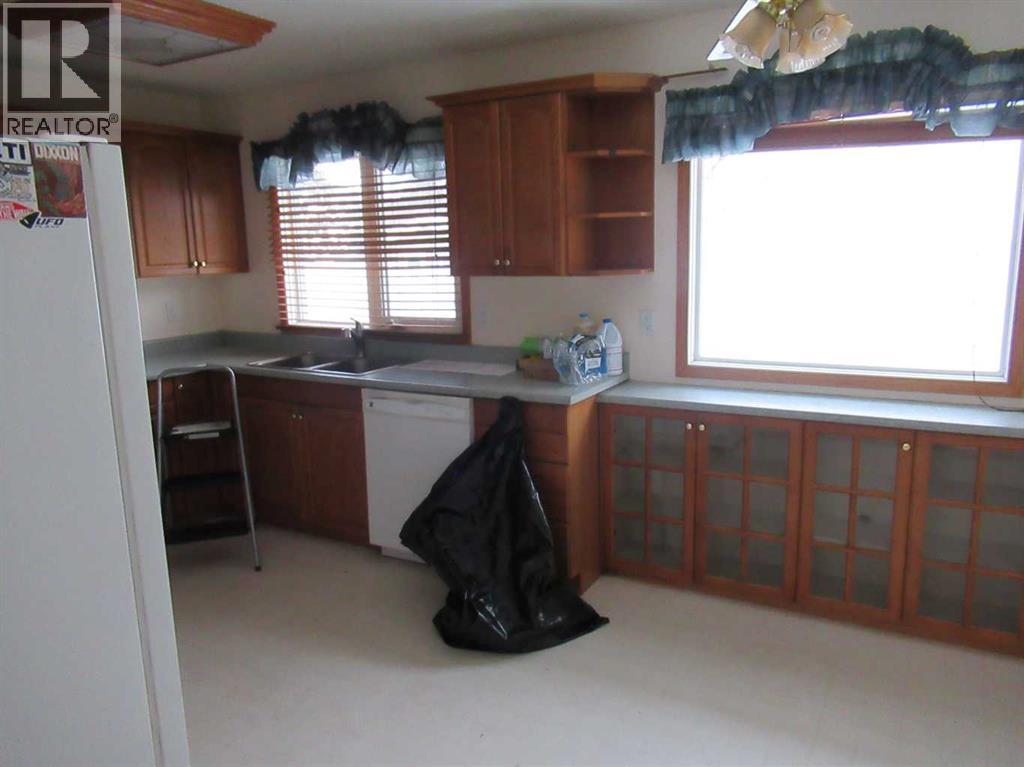 9811 80 Avenue, Grande Prairie, Alberta  T8V 3S5 - Photo 8 - A2291541