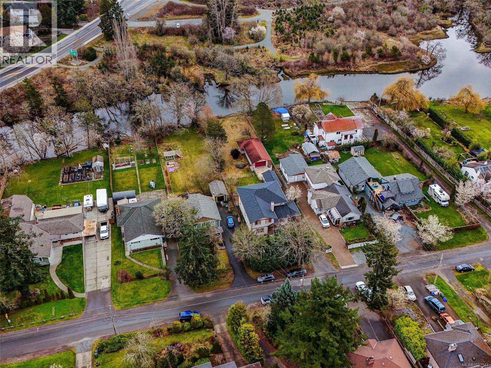 756 Newbury St, Saanich, British Columbia  V9A 2C1 - Photo 54 - 1027547