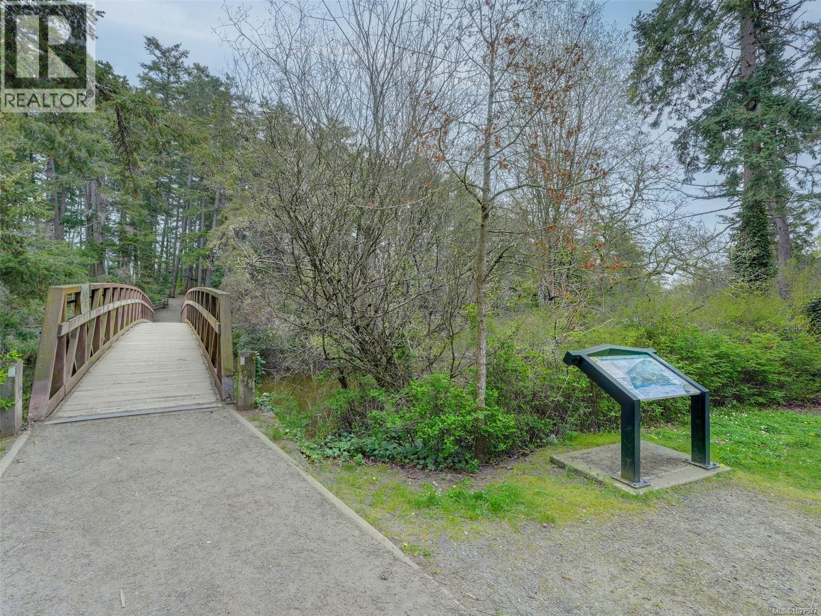 756 Newbury St, Saanich, British Columbia  V9A 2C1 - Photo 60 - 1027547