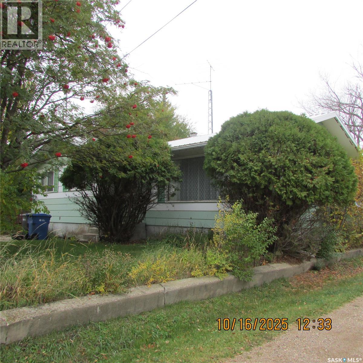 406 Chickney Avenue, Lemberg, Saskatchewan  S0A 2B0 - Photo 3 - SK021310