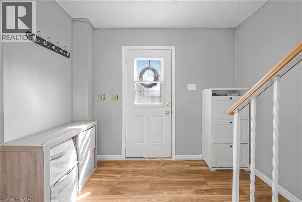 135 CHALMERS Street S Unit# 5, cambridge, Ontario