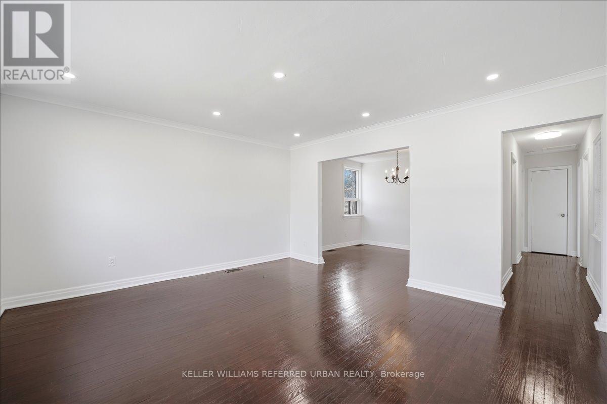 36 Cobden Street, Toronto, Ontario  M2R 1S2 - Photo 5 - C12934788