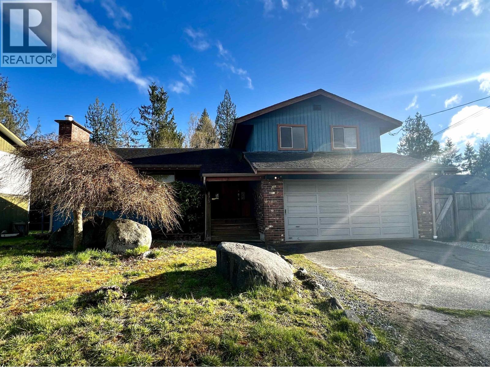 873 POPLAR LANE, Gibsons, British Columbia